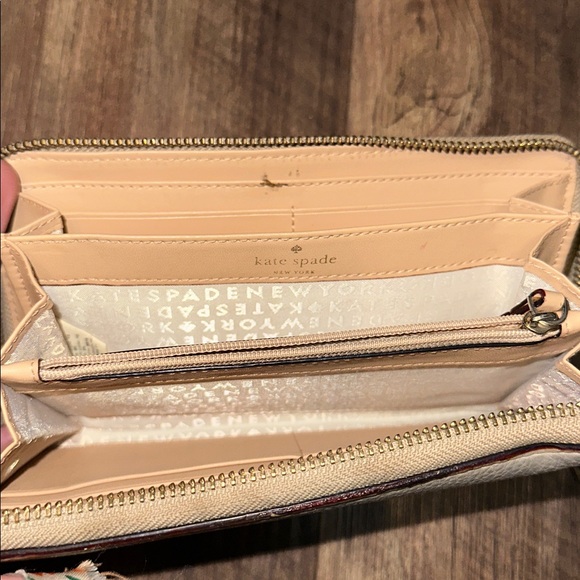 Kate Spade Beige Zip Around Wallet - Picture 5 of 5